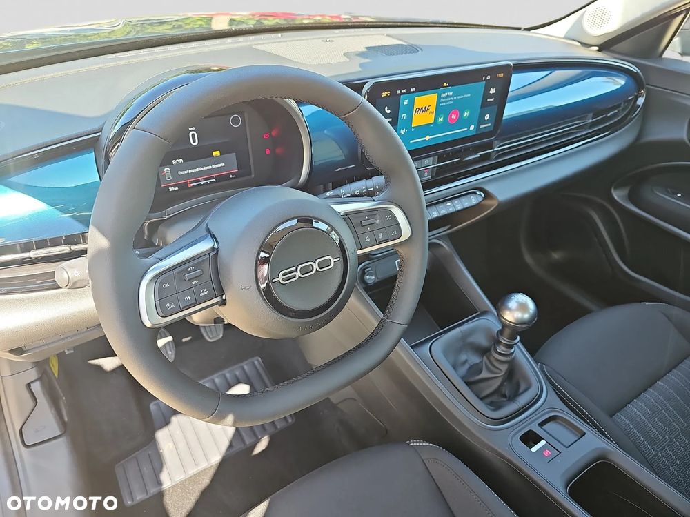 Fiat 600 1.2 Turbo Icon - 13