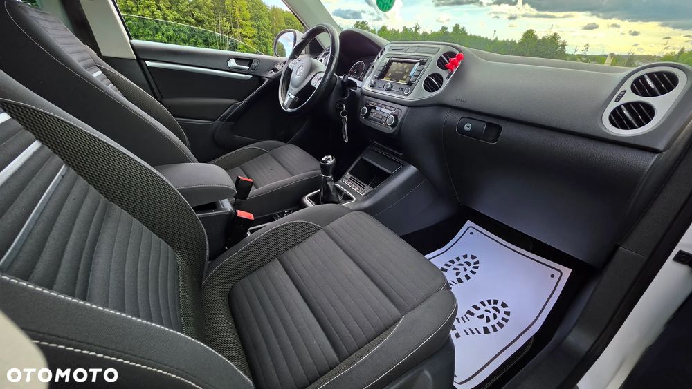Volkswagen Tiguan 2.0 TDI DPF BlueMotion Technology Cup Sport & Style - 20