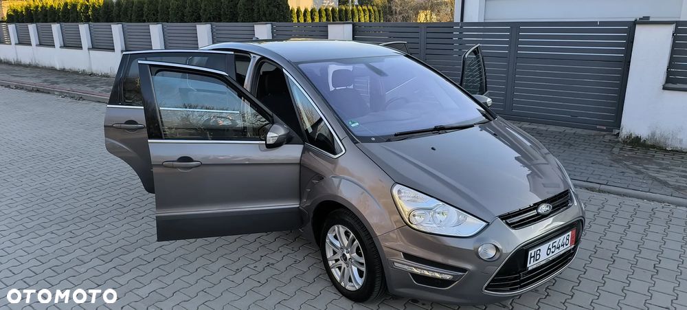 Ford S-Max 2.0 TDCi DPF Titanium - 28