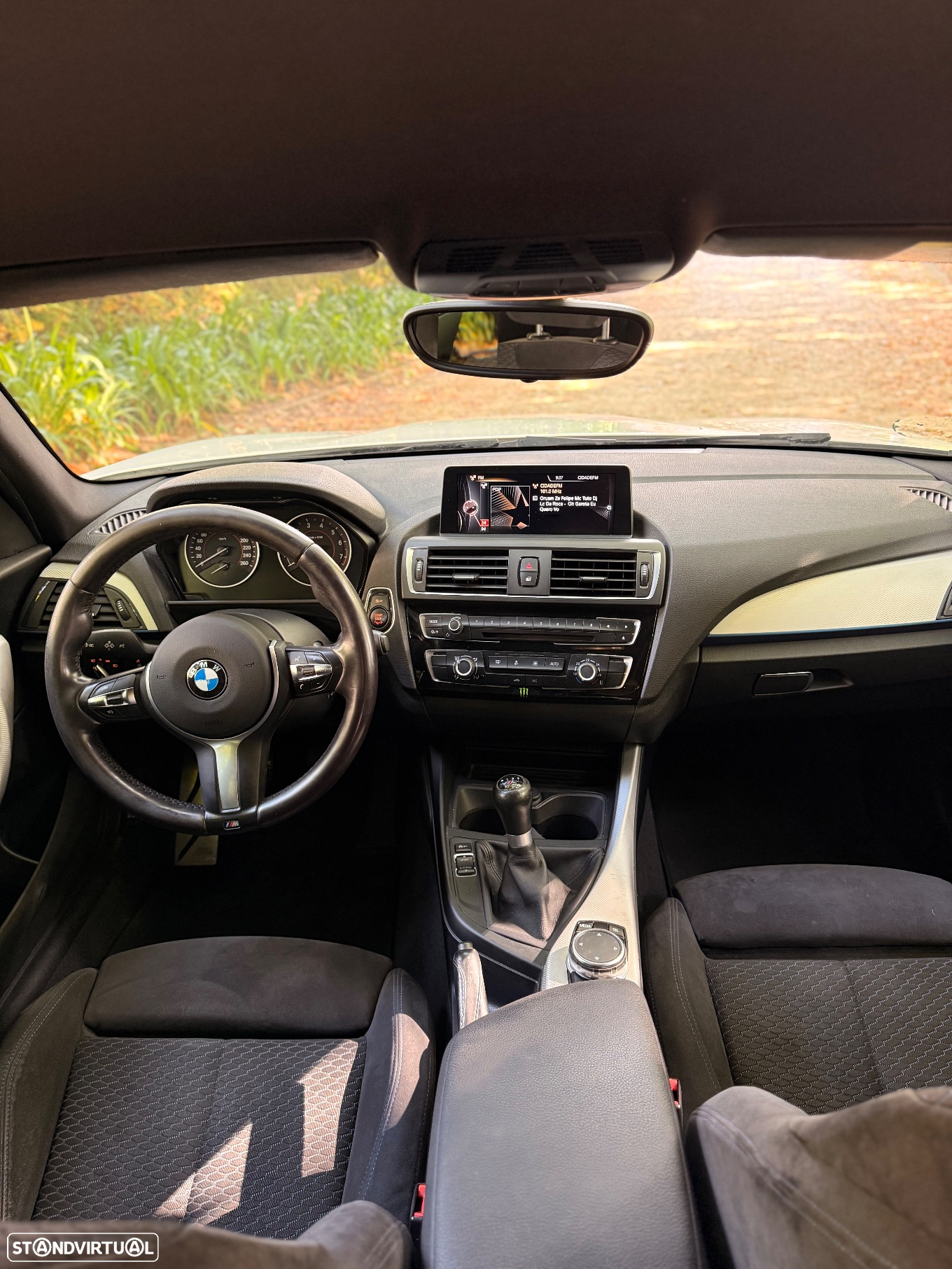BMW 118 i Pack M - 8