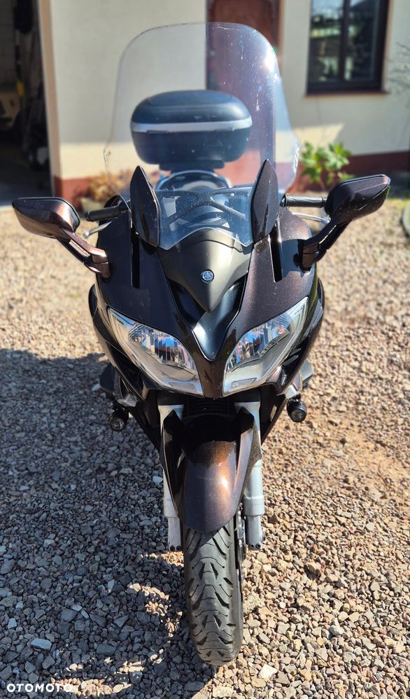 Yamaha FJR - 2