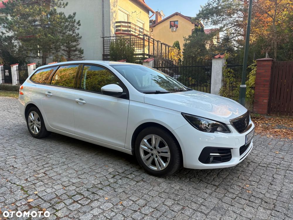 Peugeot 308 2021 photo 4