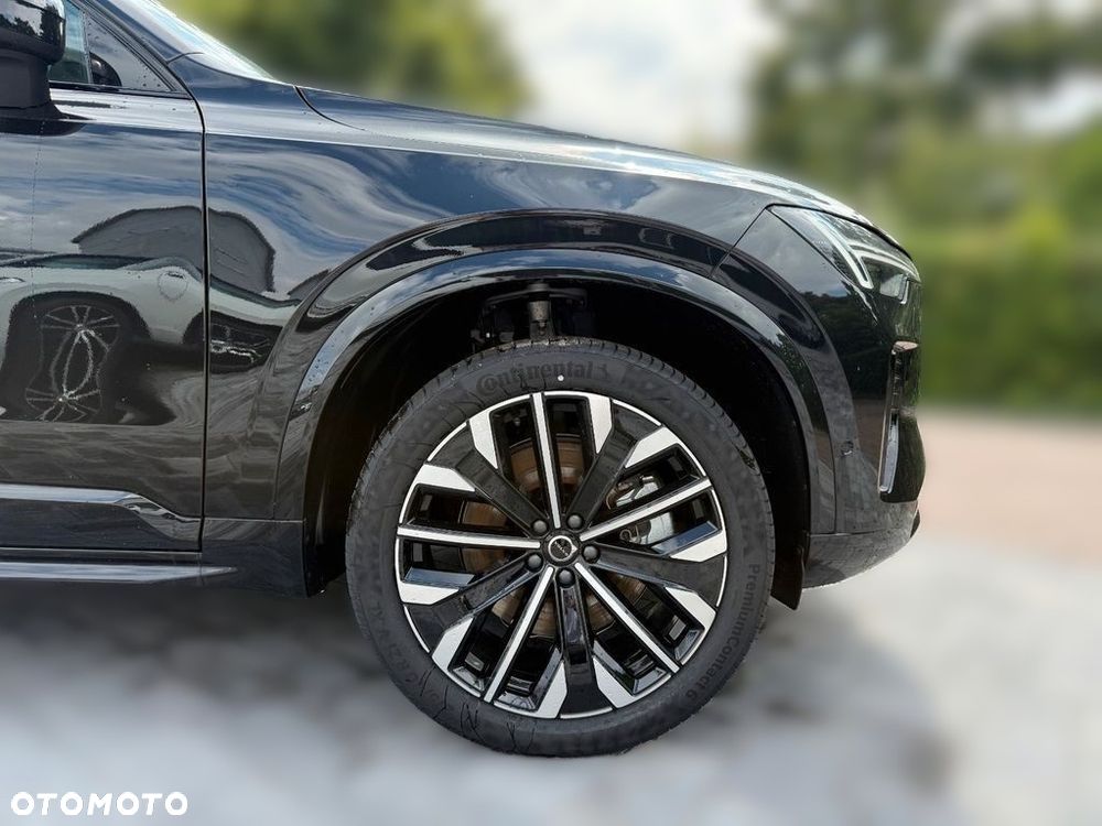 Volvo XC 90 T8 AWD Plug-In Hybrid Plus Dark 7os - 11