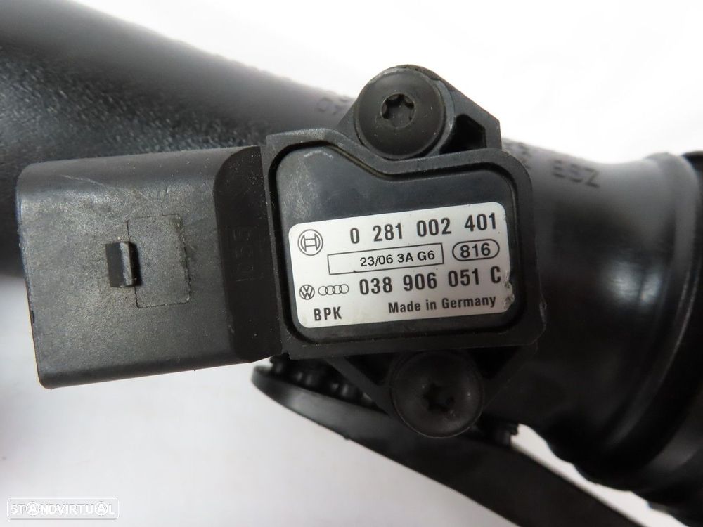 Tubo intercooler Seminovo/ Original VW PASSAT Variant (3B6)/VW PASSAT (3C2)/VW P... - 4