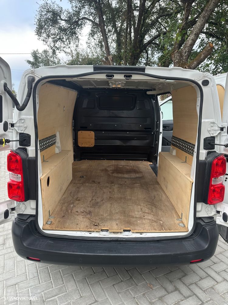 Peugeot Expert Premium - 11