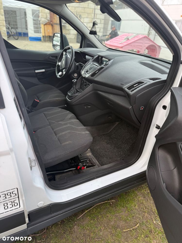 Ford Transit Connect - 4
