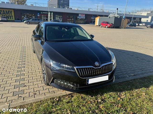 Skoda Superb 2.0 TDI SCR 4x4 L&K DSG - 2