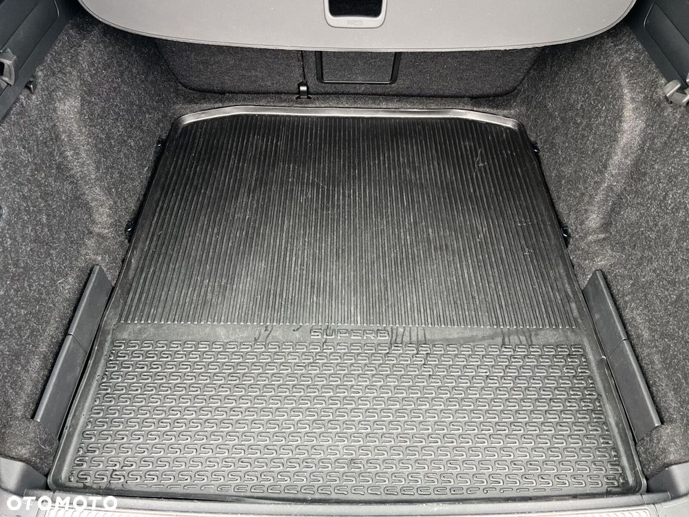Skoda Superb - 27