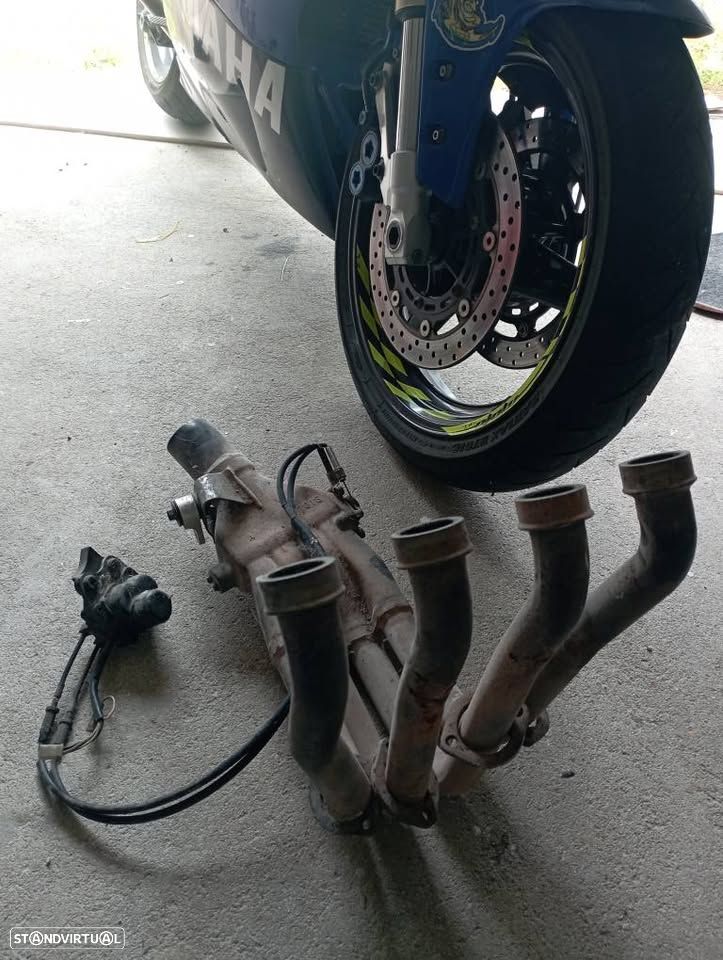 Yamaha YZF R1 - 5