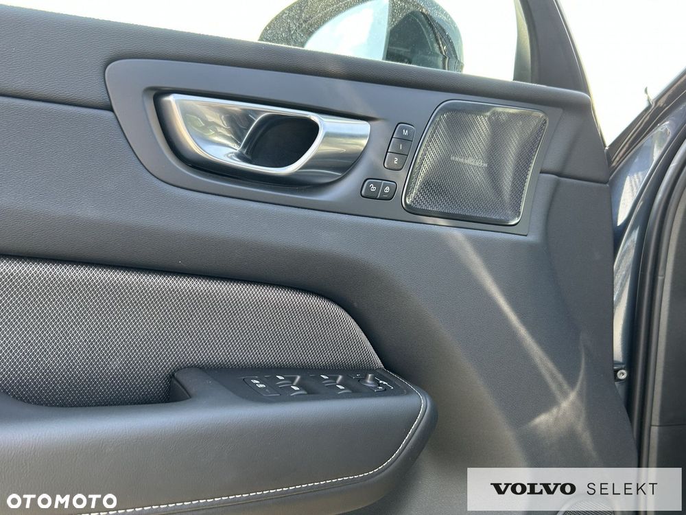 Volvo XC 60 - 11