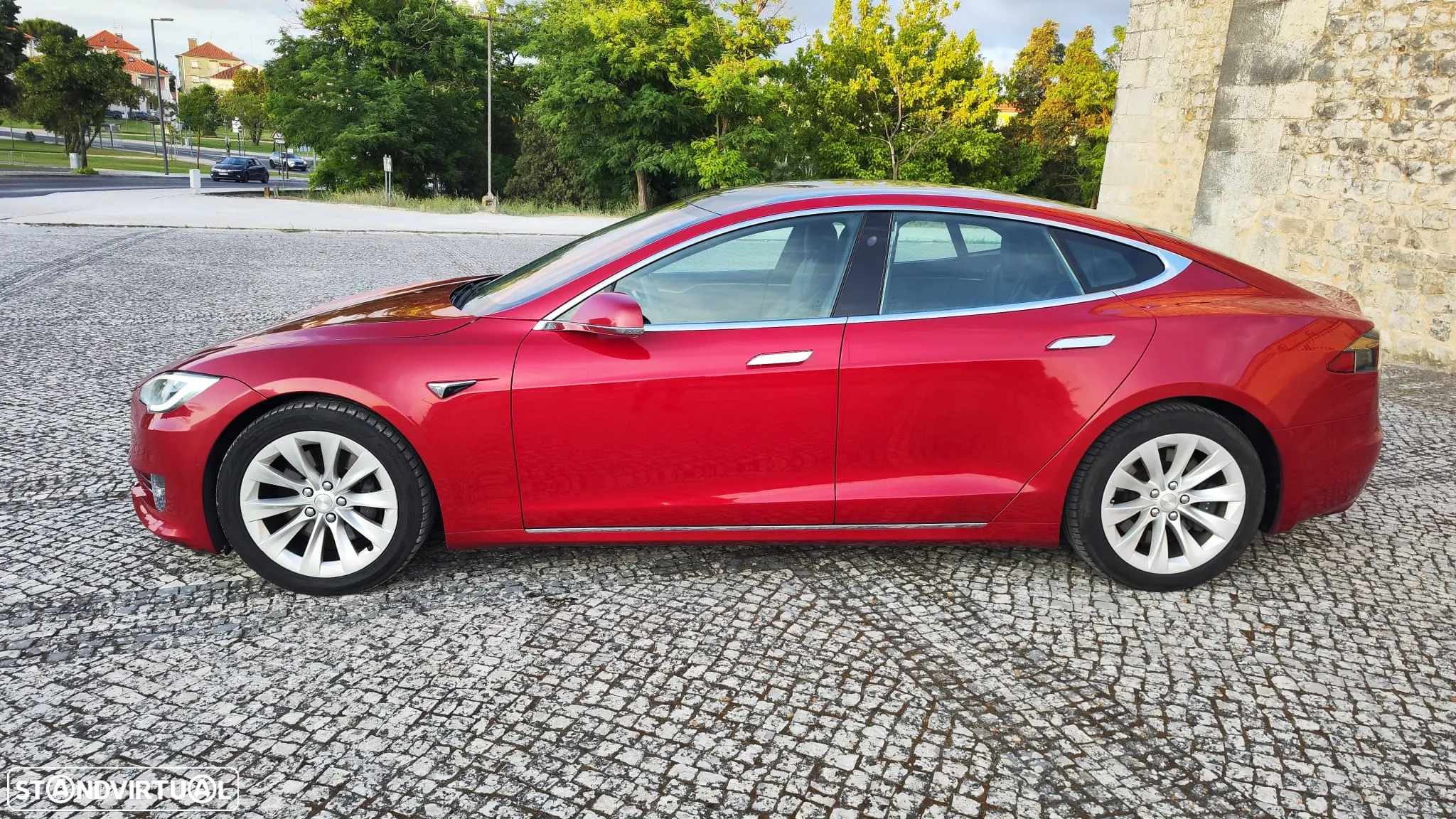 Tesla Model S Long Range - 3