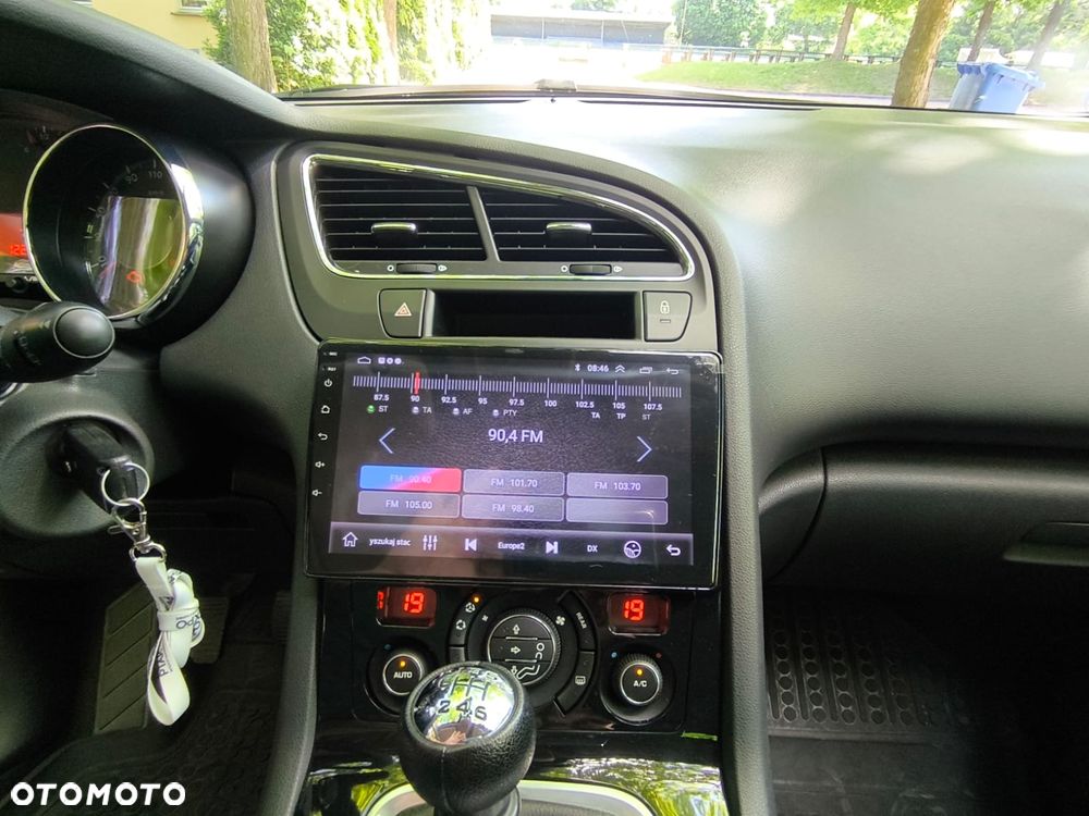 Peugeot 5008 155 THP Family - 15