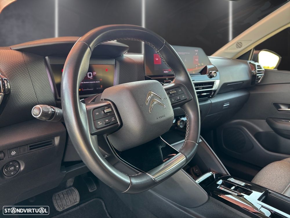 Citroën C4 1.2 PureTech Shine EAT8 - 4