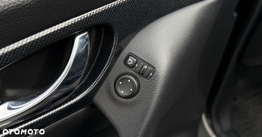 Nissan X-Trail - 23