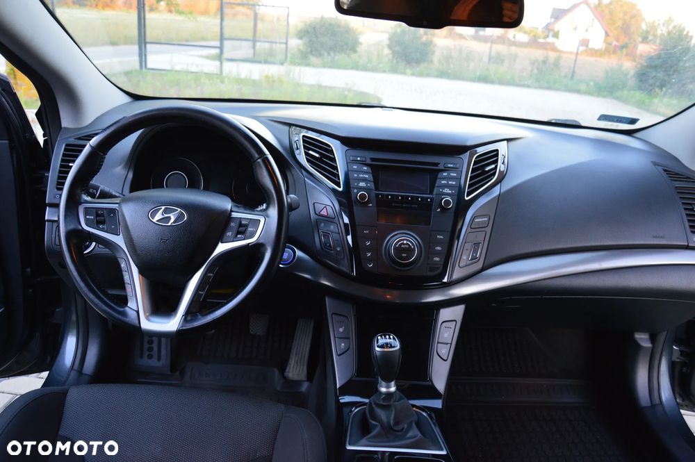 Hyundai i40 - 19