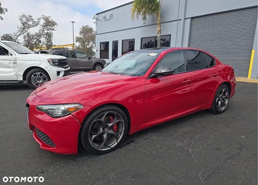 Alfa Romeo Giulia 2.0 Turbo TI Q4 - 3