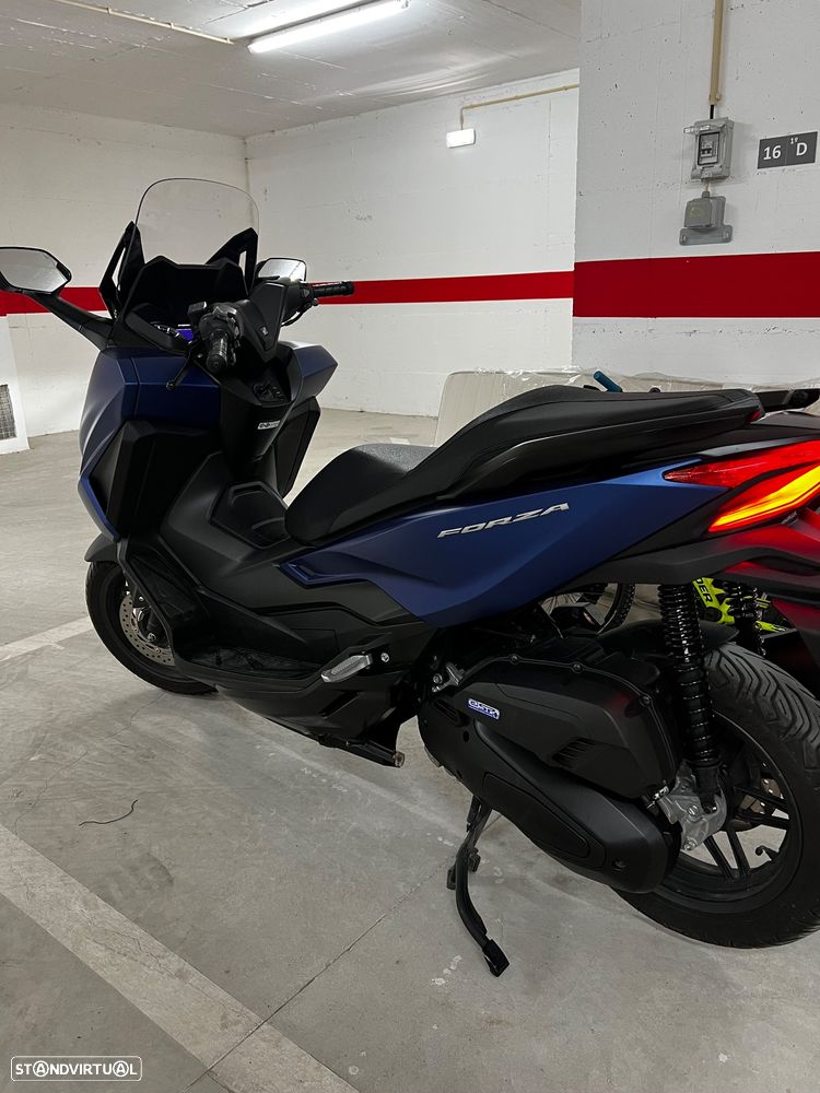 Honda Forza - 3