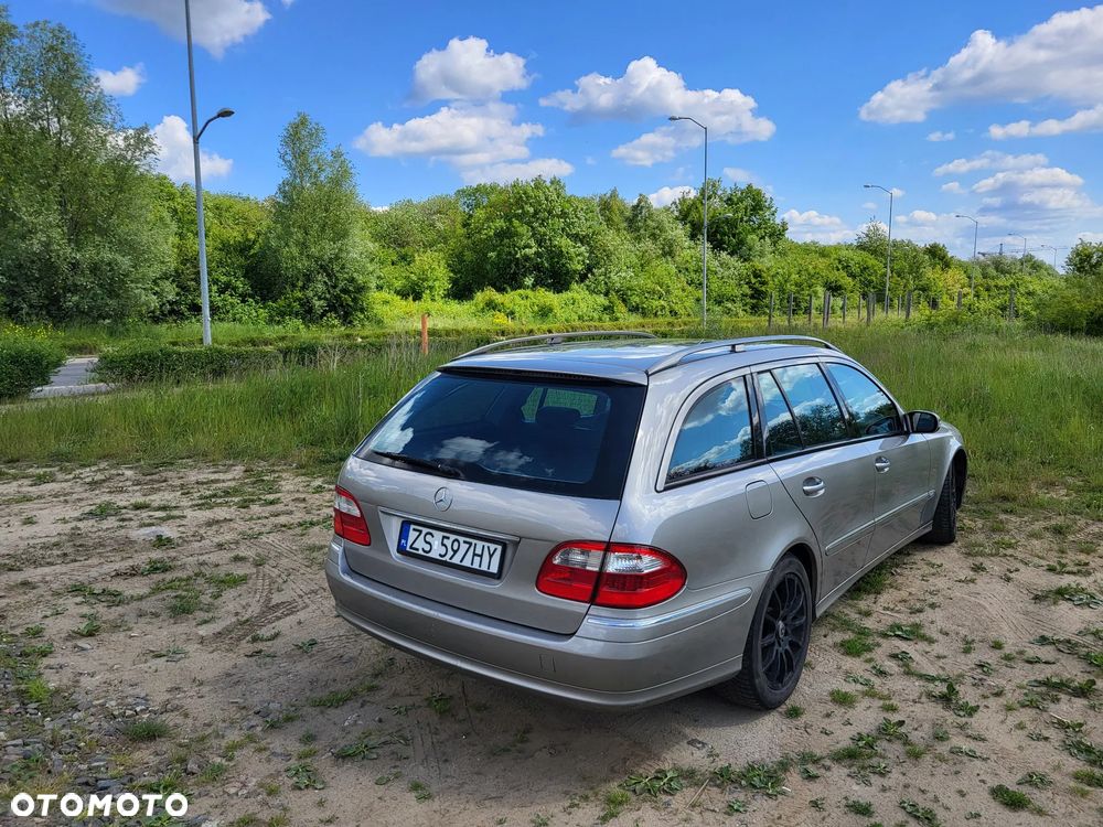 Mercedes-Benz Klasa E 320 CDI T Avantgarde - 3