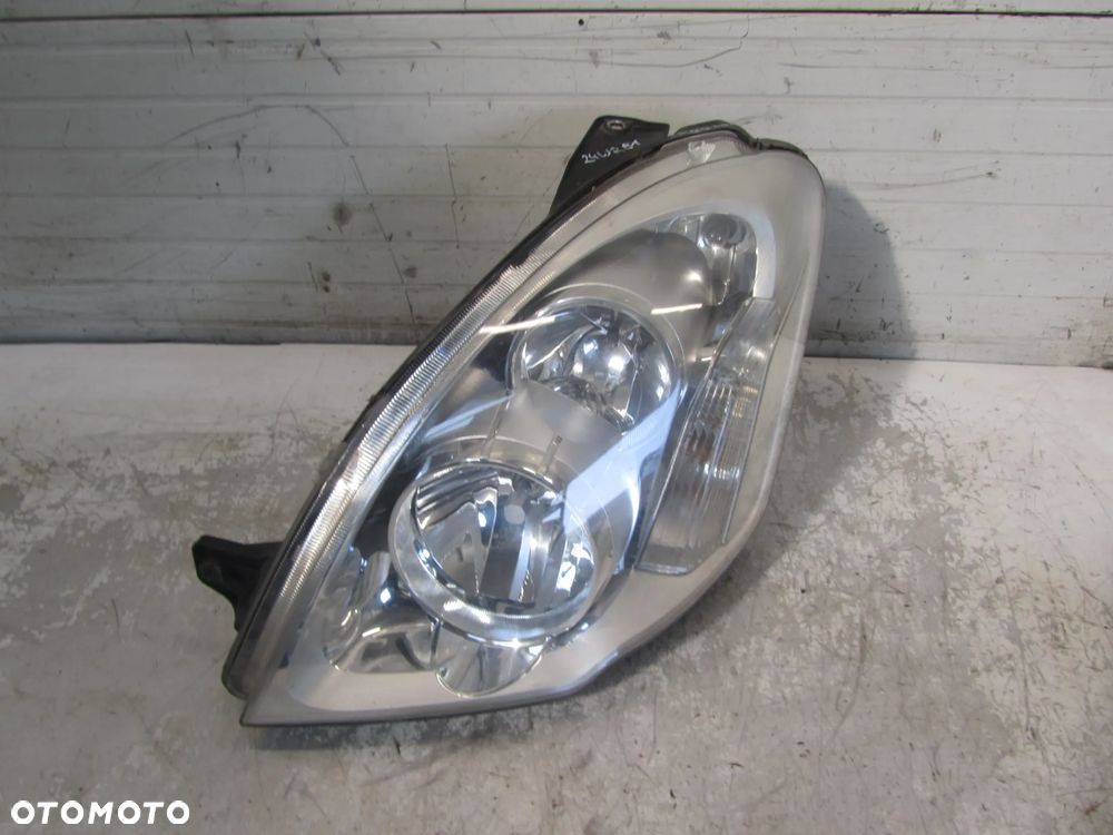 iveco daily 12r->lampa lewa przednia uk - 1