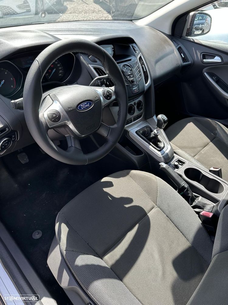 Ford Focus - 16