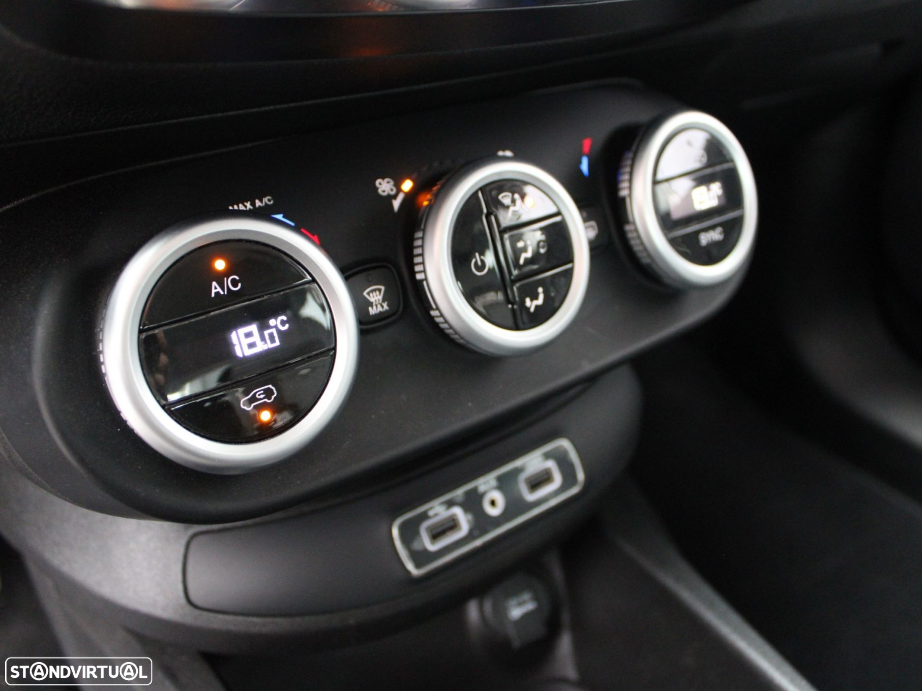 Fiat 500X 1.3 MJ Lounge S&S - 8