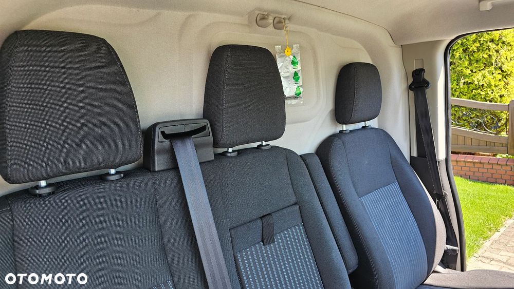 Ford TRANSIT CUSTOM - 10