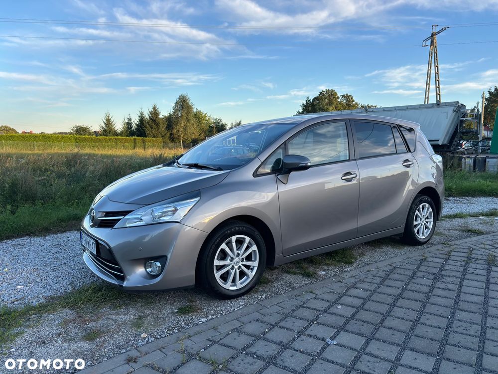 Toyota Verso 1.6 D-4D 5-Sitzer Start/Stop Edition S+ - 11