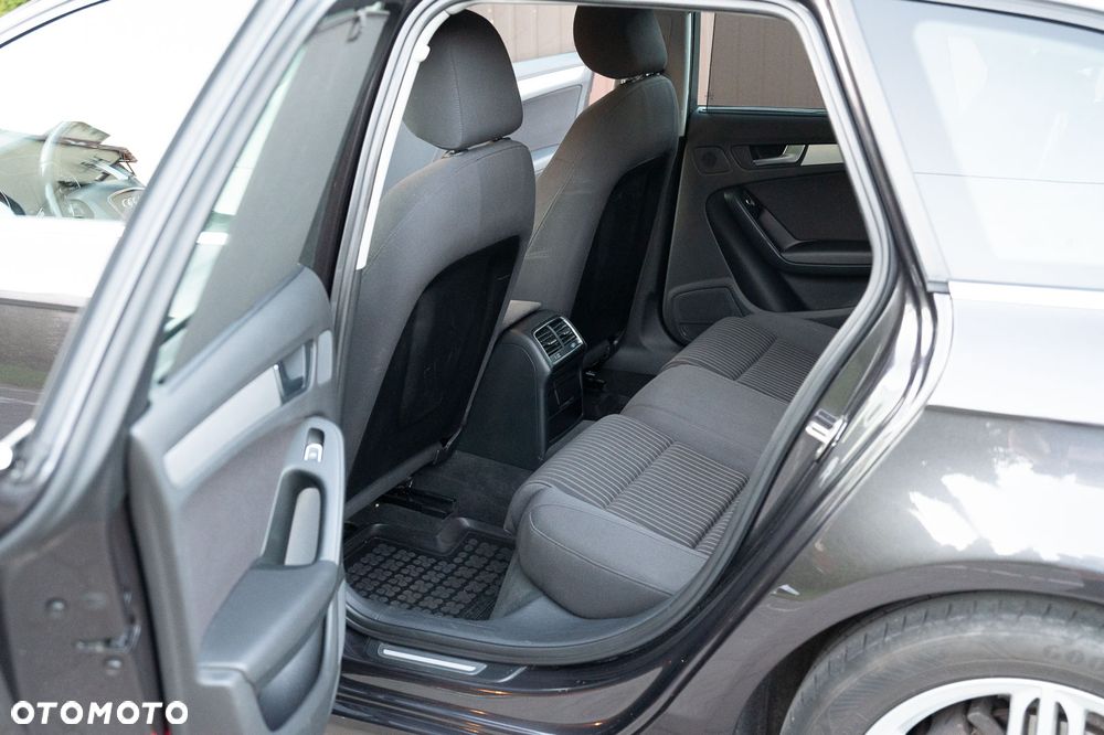 Audi A4 Avant 2.0 TDI 116g DPF Ambiente - 28