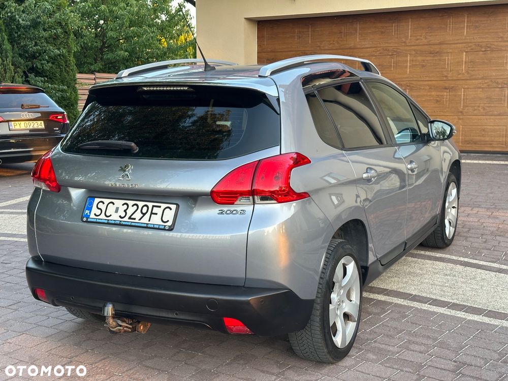 Peugeot 2008 PureTech 82 Style - 9