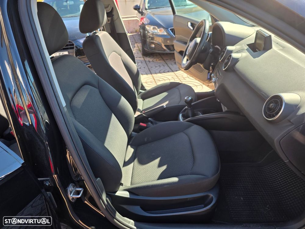Audi A1 Sportback 1.0 TFSI ultra design - 24