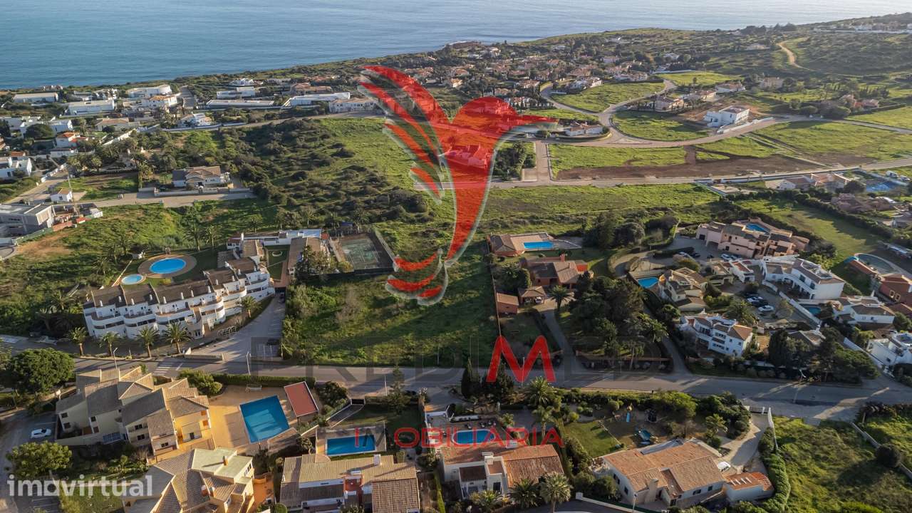 Terreno urbanizável com vista mar junto à Praia da Luz, Lagos - Grande imagem: 4/8