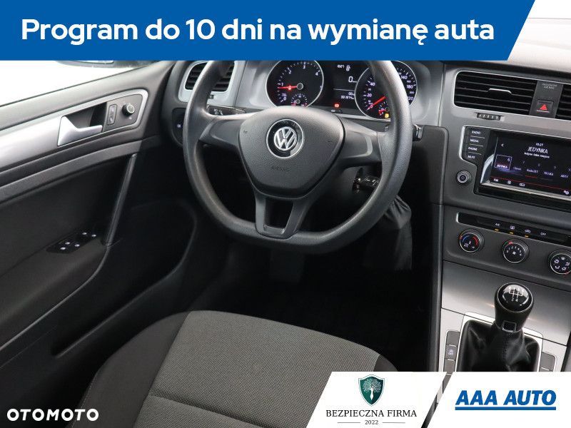 Volkswagen Golf Variant - 9