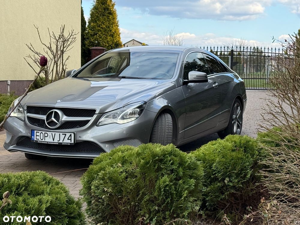 Mercedes-Benz Klasa E 220 CDI DPF BlueEFFICIENCY 7G-TRONIC Elegance - 6