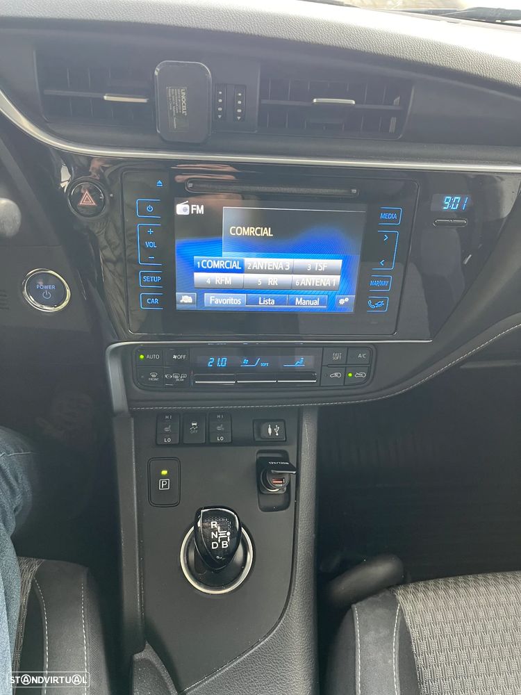 Toyota Auris Touring Sports - 5