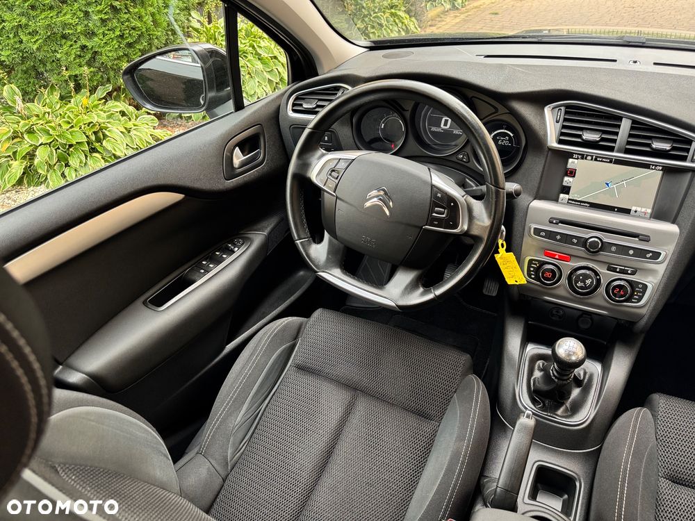 Citroën C4 BlueHDi 120 Stop&Start Shine - 15
