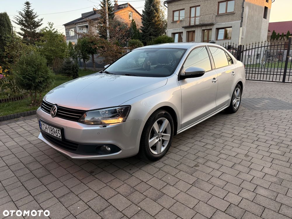 Volkswagen Jetta 1.2 TSI Comfortline - 3