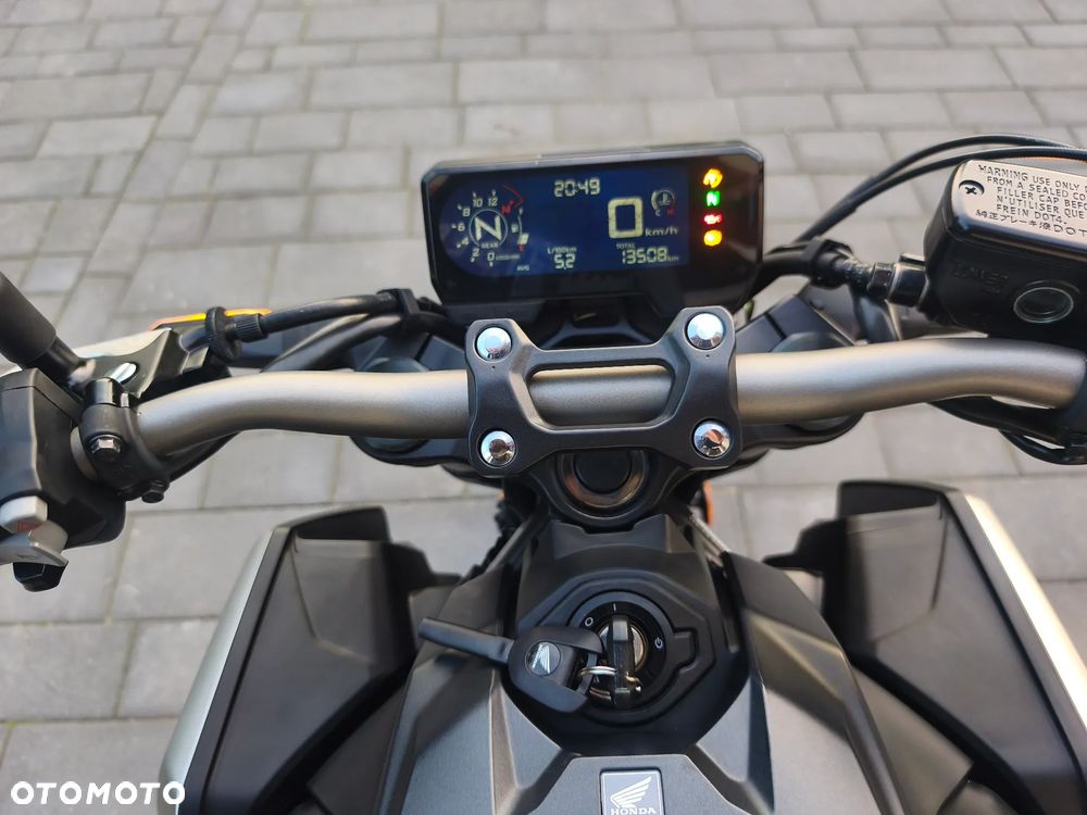 Honda CB - 26