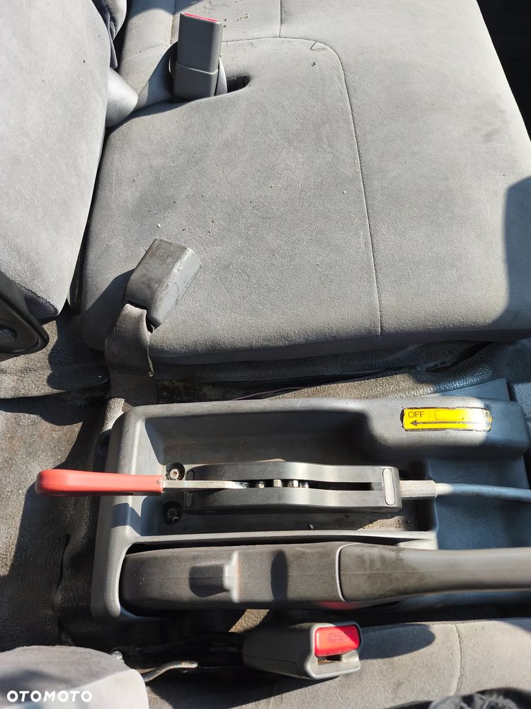 Isuzu FORWARD N75.190 - 14