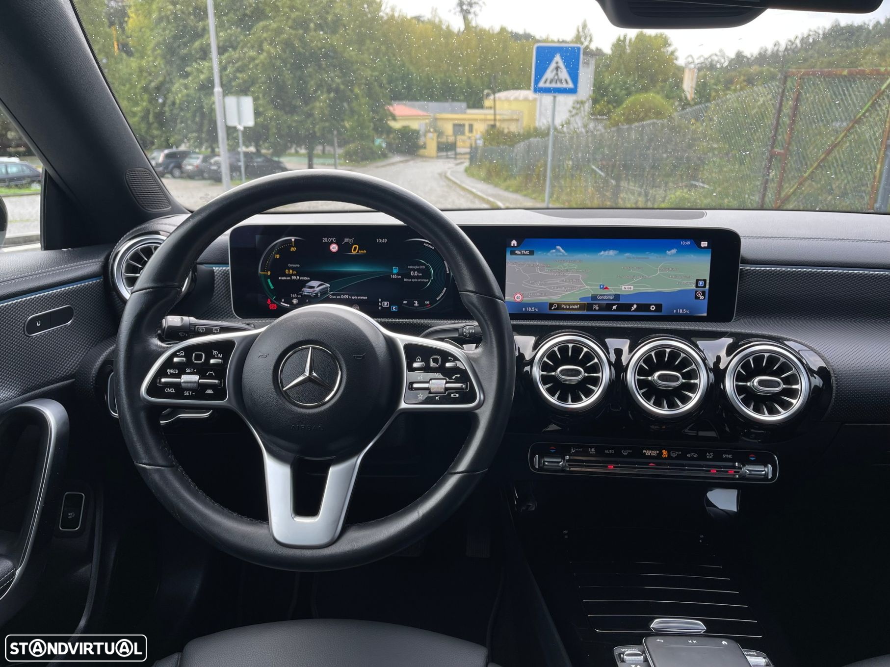 Mercedes-Benz CLA 180 - 16