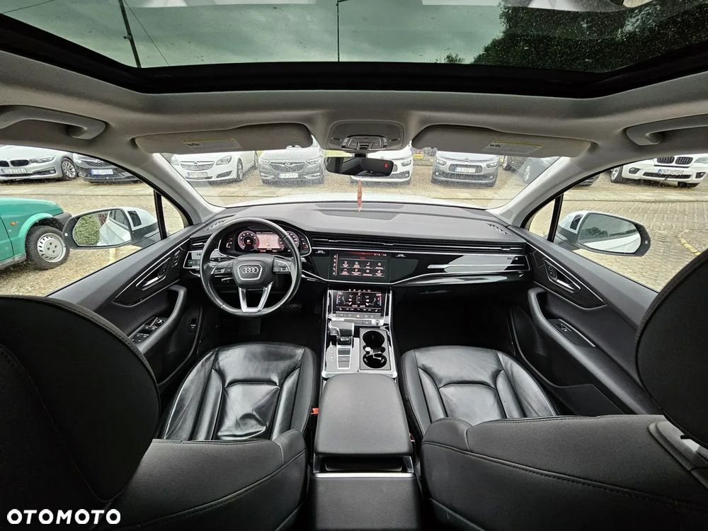 Audi Q7 - 6