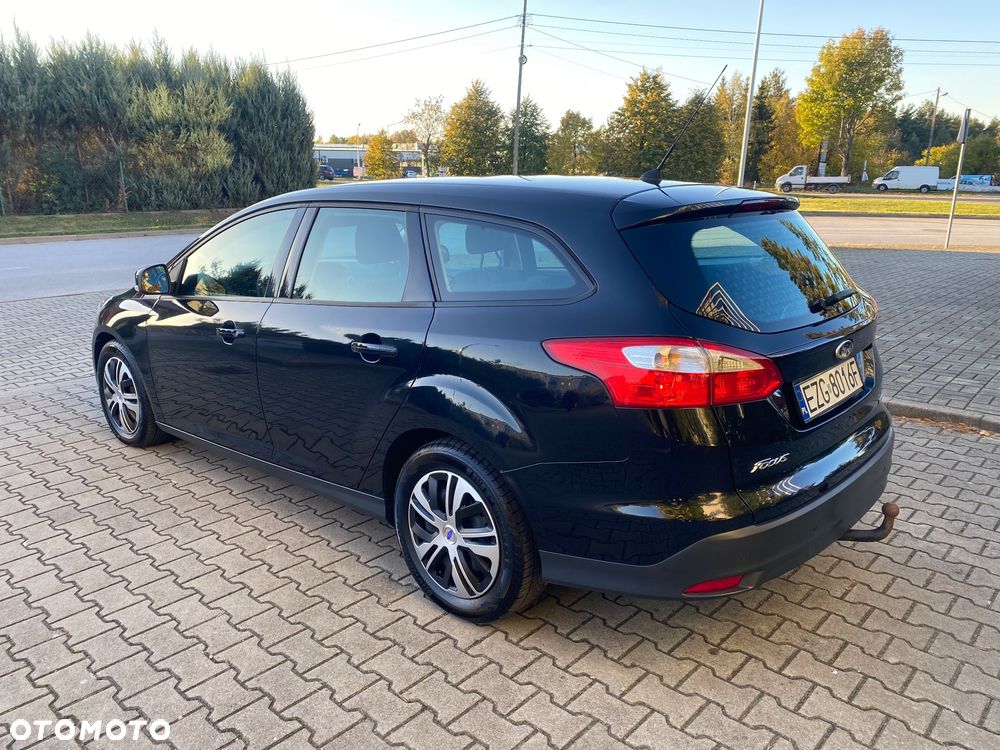 Ford Focus 1.0 EcoBoost Trend - 10
