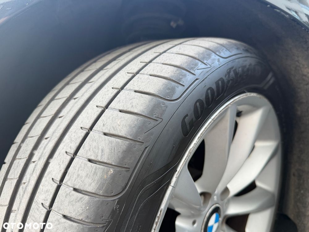 BMW Seria 3 320d - 30