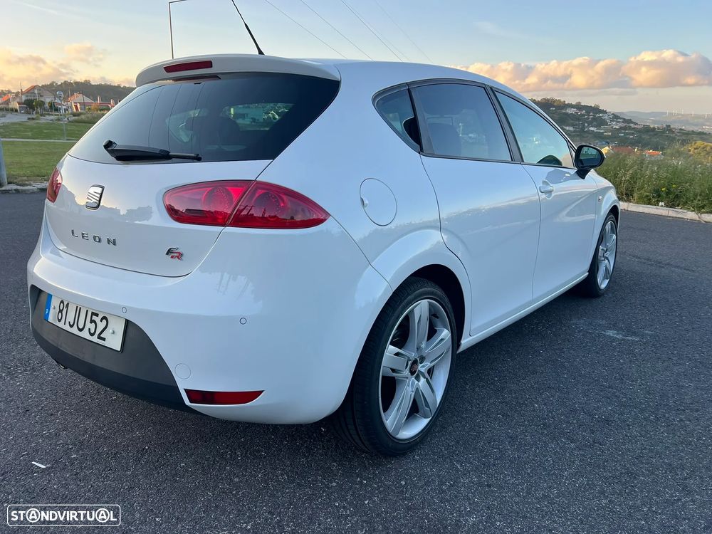 SEAT Leon 2.0 TDI FR 18 Tiago Monteiro - 9