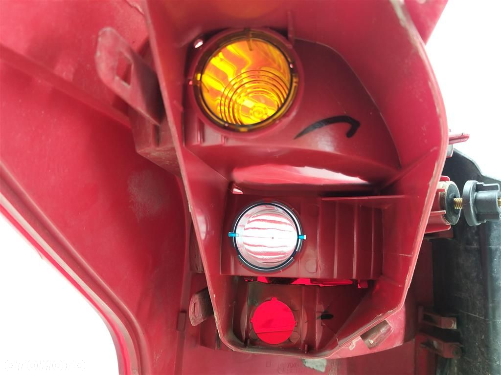Lampa prawa tylna tył Peugeot  407 SW KOMBI 2004-2011R AXO SCINTEX - 3