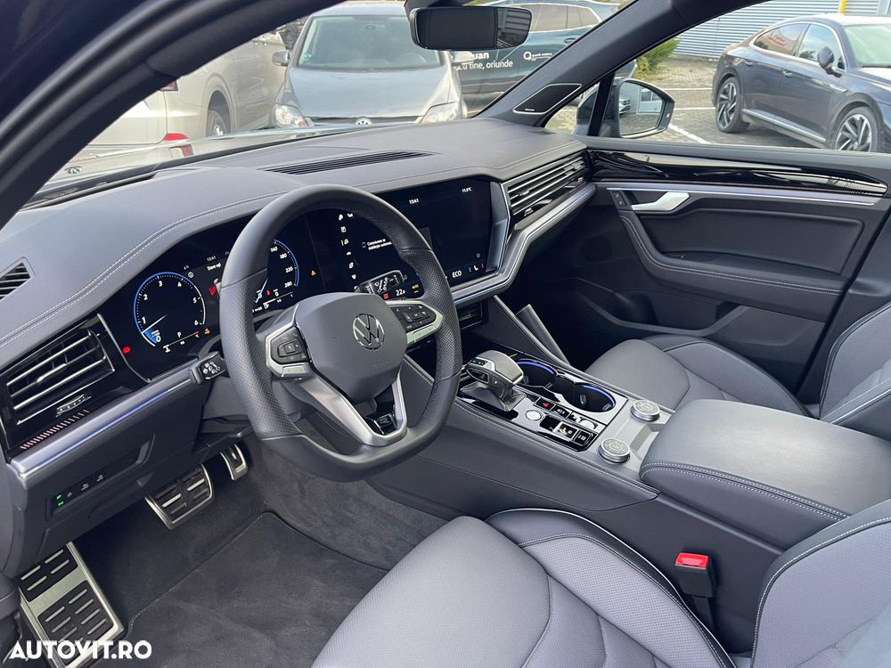 Volkswagen Touareg 3.0 V6 TDI 4Motion DPF Automatik R-Line - 24