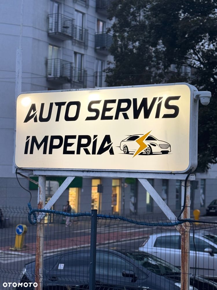 Jaguar XE 2.0 D AWD R-Sport - 27