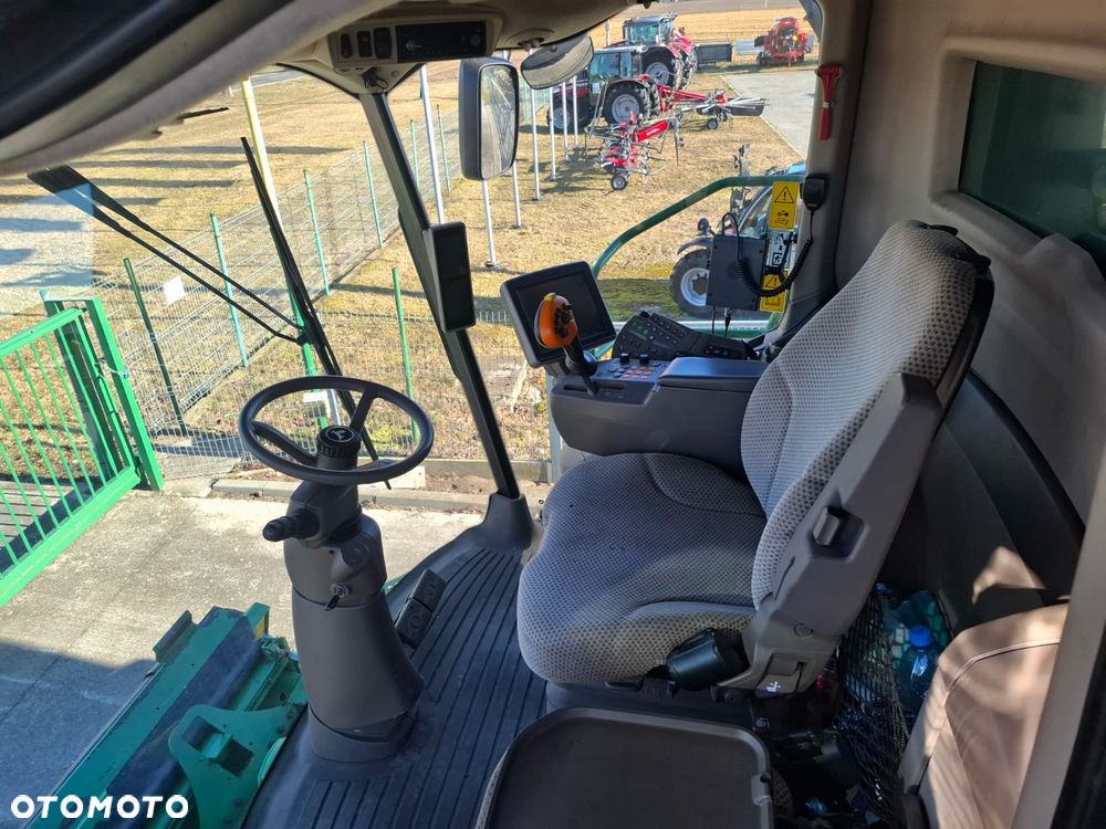 John Deere S680i - 9
