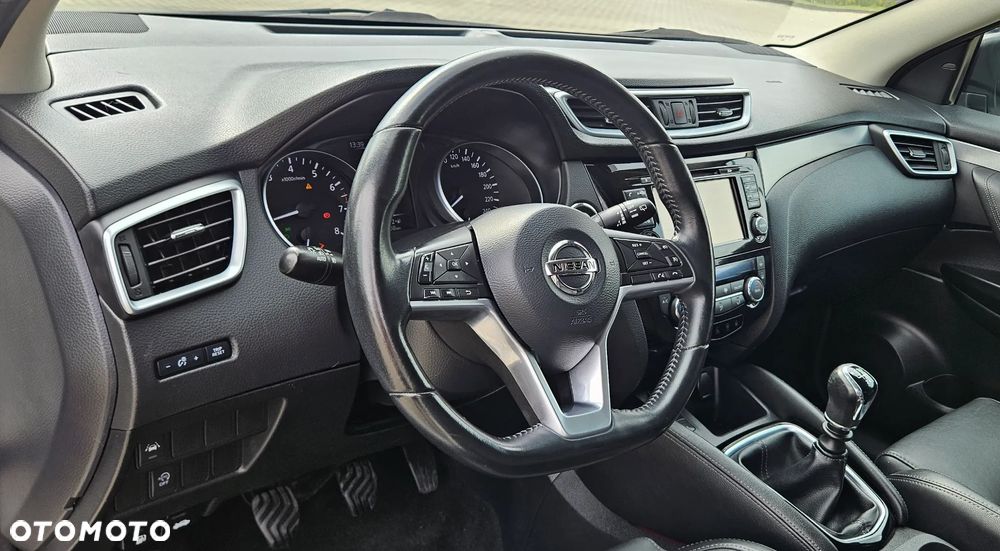 Nissan Qashqai 1.2 DIG-T TEKNA+ - 11