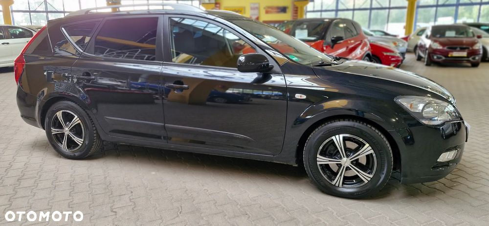 Kia Ceed Cee'd 1.6 Crdi Optimum + - 1
