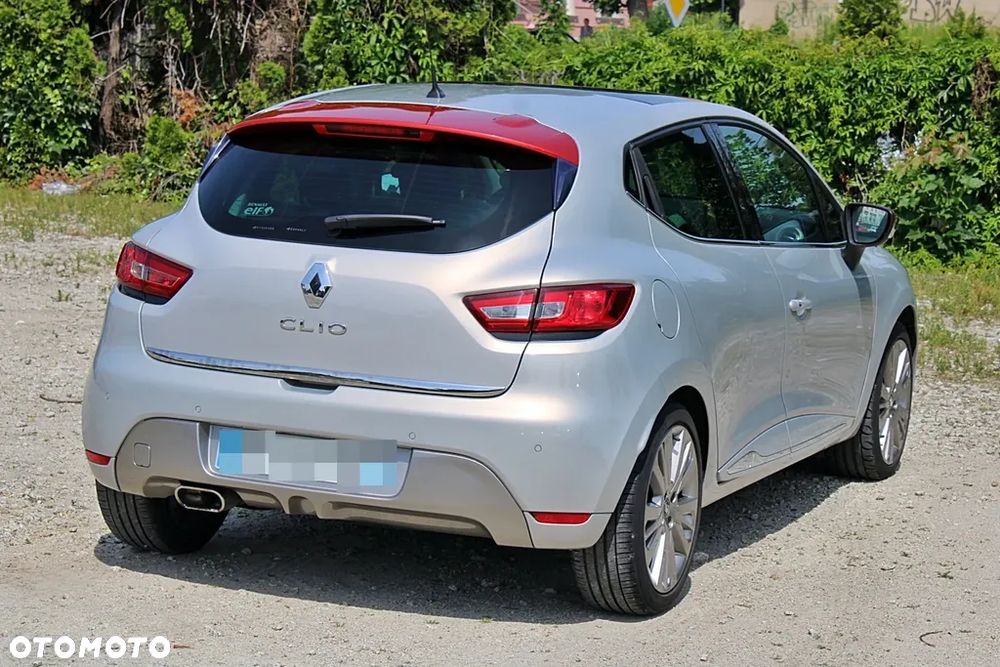 Renault Clio - 9